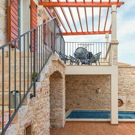 Villa Rocca *